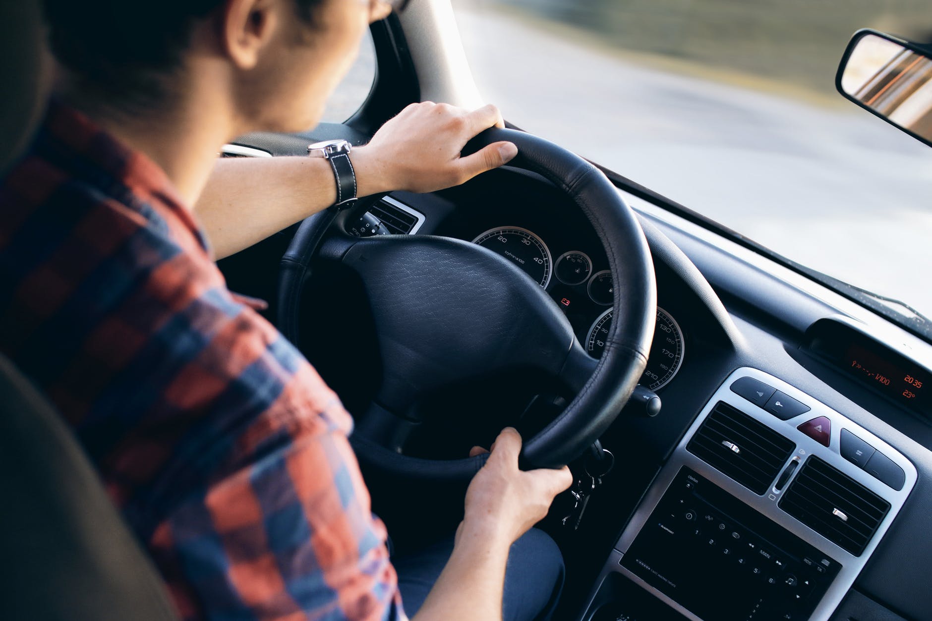 Team Computers helps an automobile company digitize sales